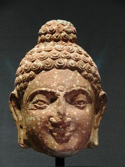 コルカタ・インド博物館所蔵 インドの仏＠東京国立博物館 表慶館