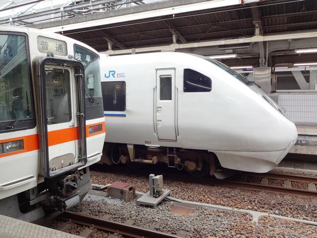 JR名古屋駅発着の特急列車たち: letuce's room